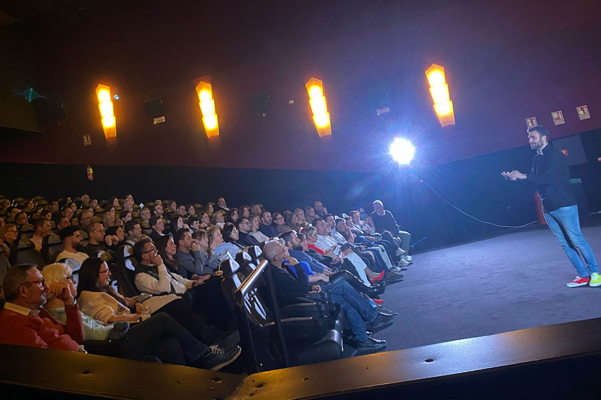 ruben garcia the plan pop corn comedy cartagena unarisamas agenda de comedia 3