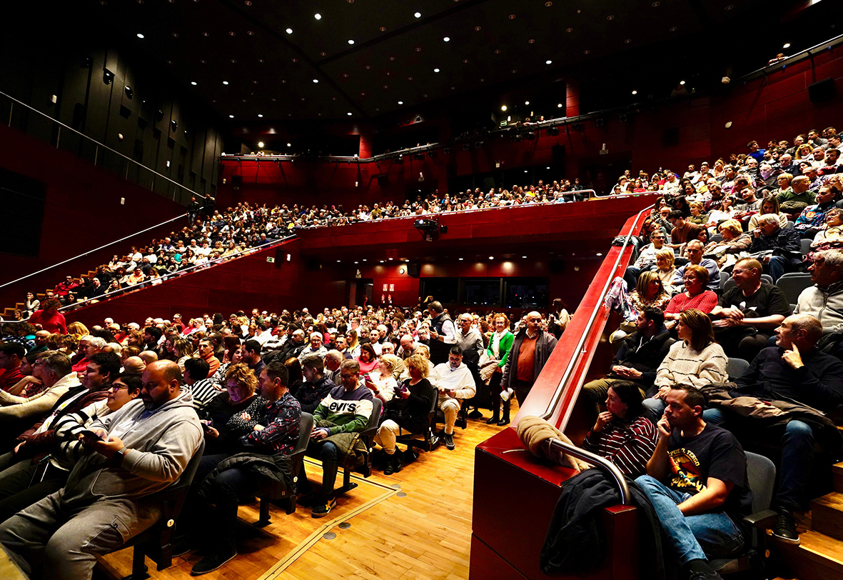 FESTIVAL DE COMEDIA DE TU CIUDAD UNARISAMAS 5